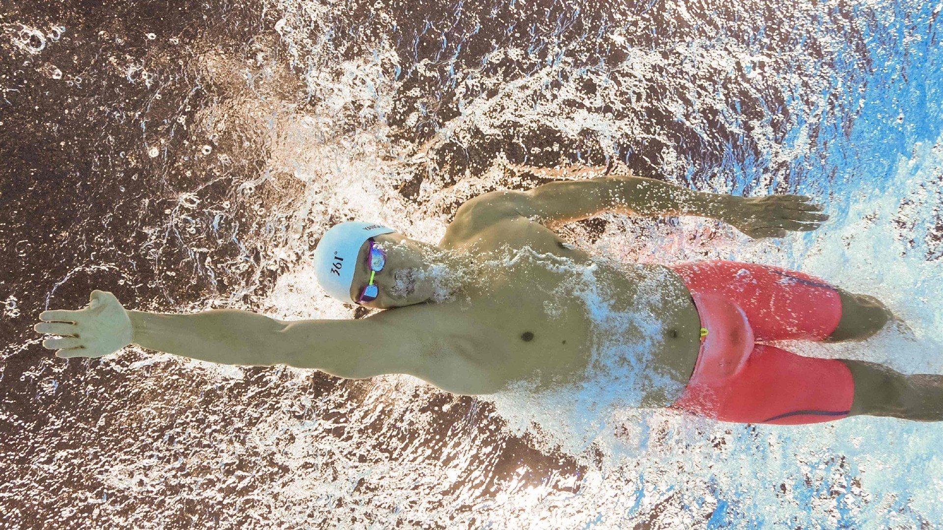 击剑健儿军训淬火 意志如钢剑指巴黎