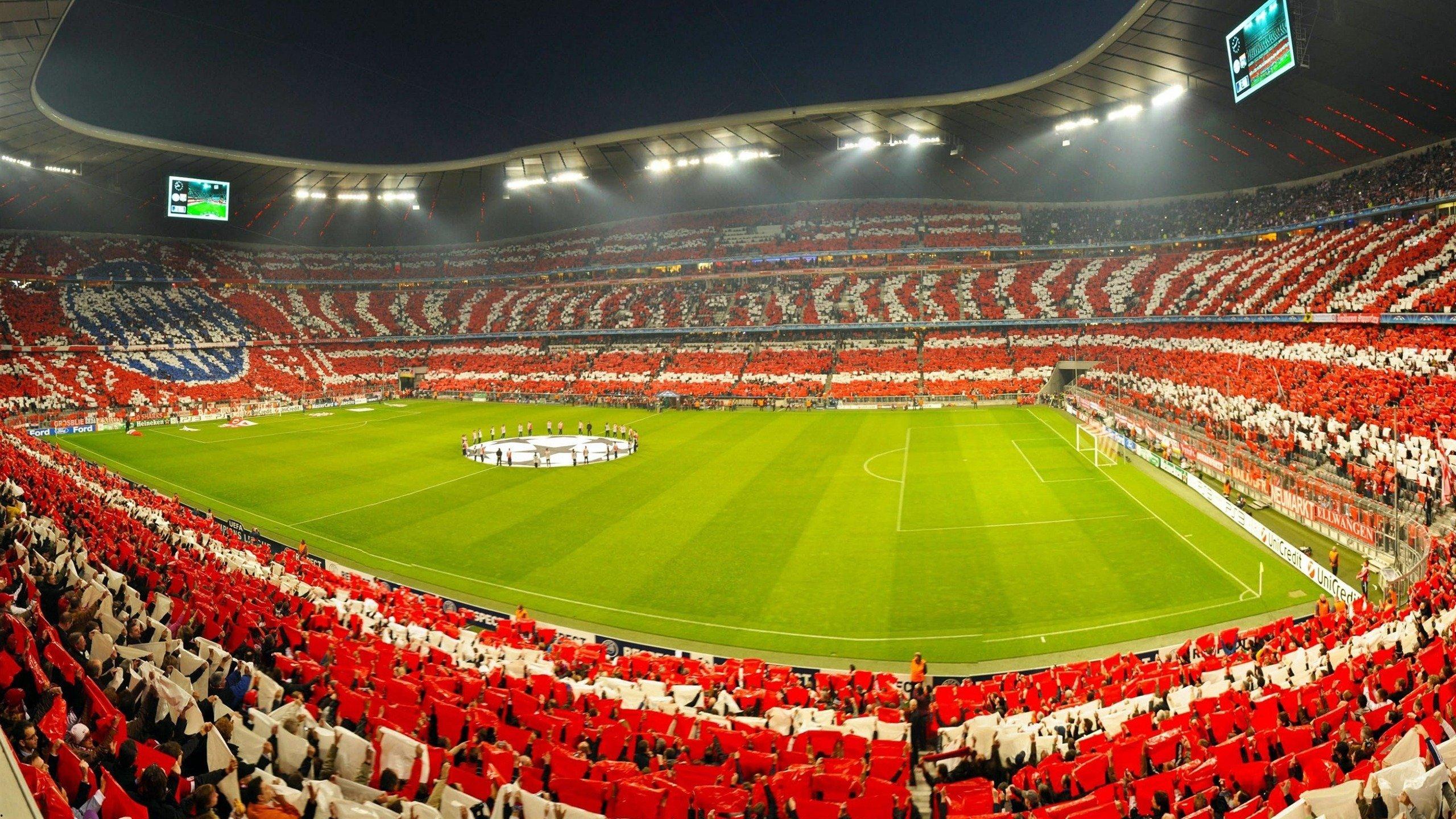 拜仁高层强势回应青训营论调，德雷森直言成功非靠贩卖，英超金元难撼欧冠底蕴